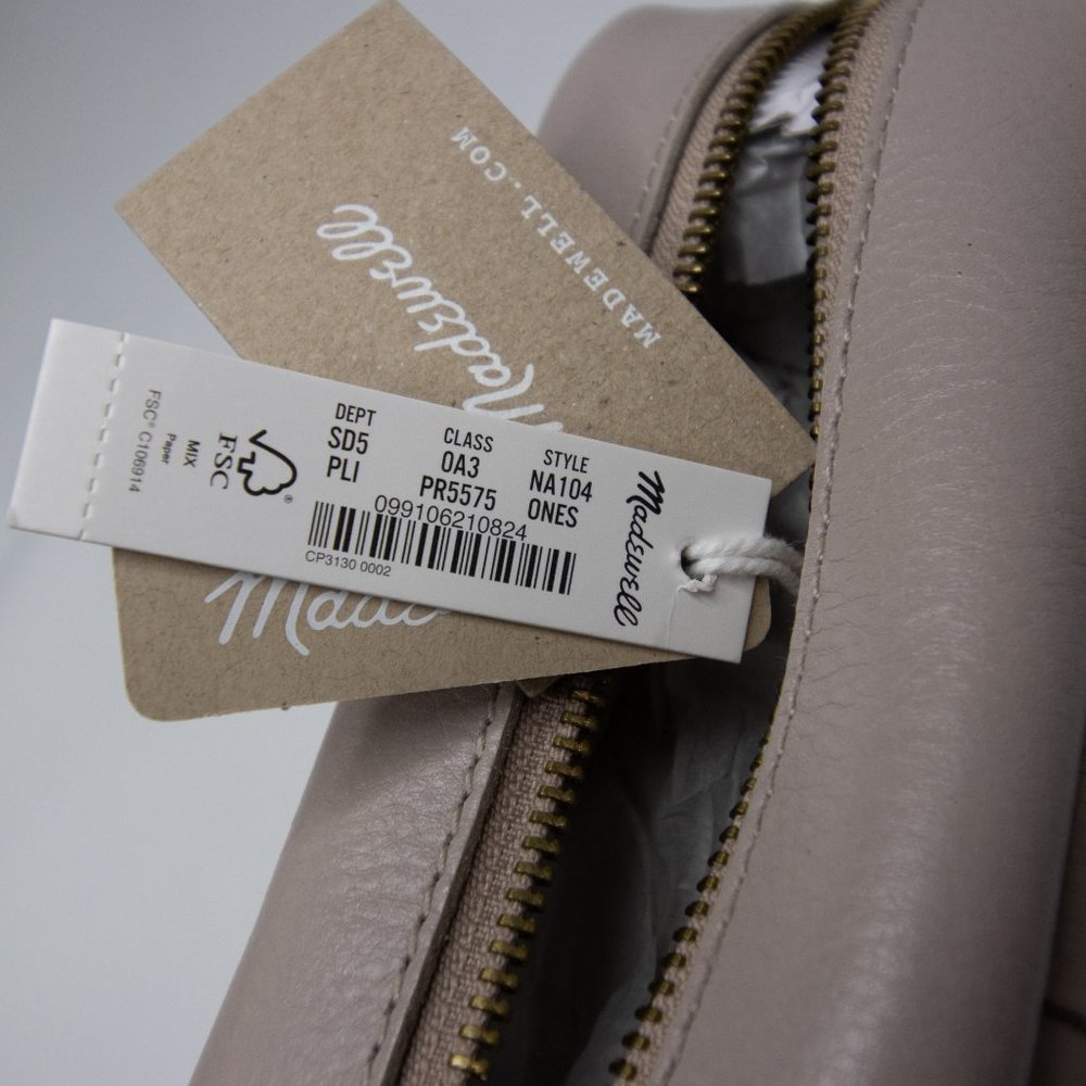 Madewell The Transport Camera Bag: Woven Edition - Picture 14 of 15